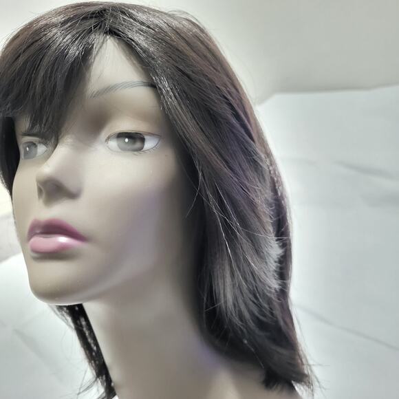 Sensationnel Wig Short brown Synthetic wig Style Name: Elsa - Picture 11 of 12